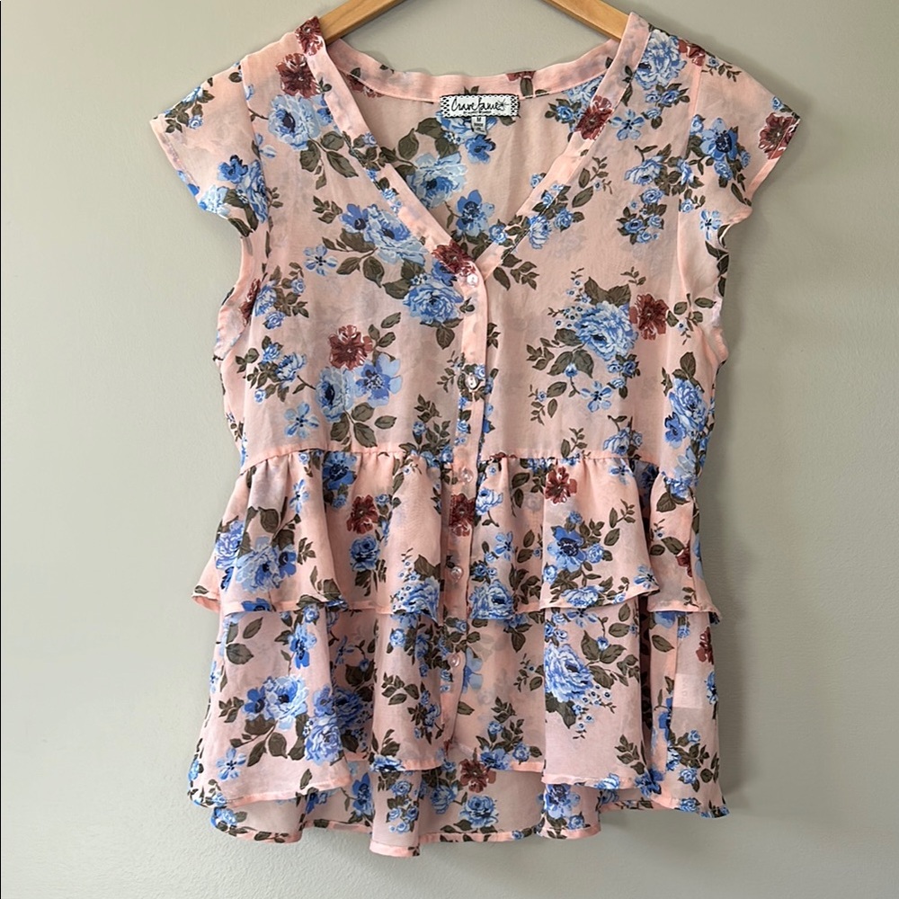 Almost Famous Boho‎ Floral Ruffle Tiered cap Sleeve Top Pink Blue Size Medium